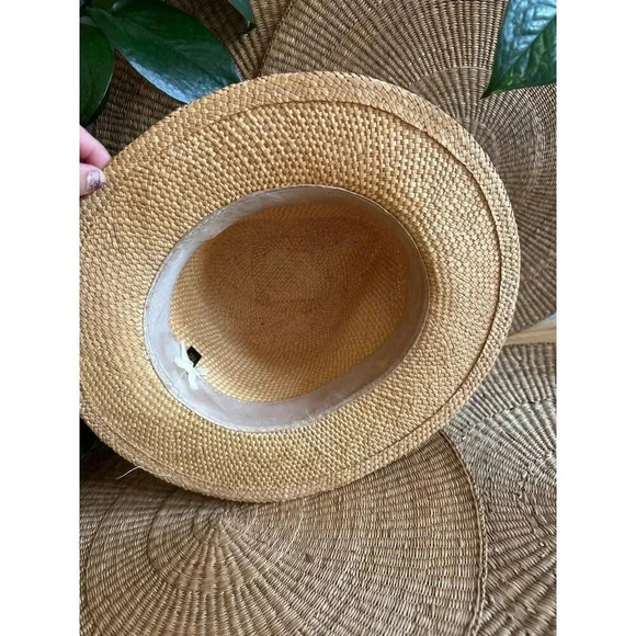 Women’s size medium Sun Hat - Picture 5 of 8